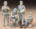 Tamiya 35129 GERMAN SOLDIERS AT REST