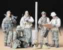 Tamiya 35212 GERMAN SOLDIERS AT FIELD BRIEFING