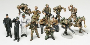 Tamiya 32514 WWII German PANZER GRENADIER SET