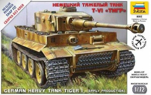 Zvezda 5002 TIGER I  GERMAN HEAVY TANK  (EARLY PRODUCTION)