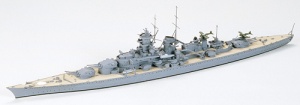 Tamiya 77520 German Battlecruiser GNEISENAU
