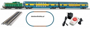 PIKO 97934 Zestaw pociągu piętrowego SM42-926 PKP Ep.V Białystok tory na nasypie