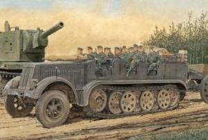 DRAGON 6545 Sd.Kfz.7 8t Half-Track Early Production with Crew