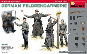 MINIART 35315 GERMAN FELDGENDARMERIE SPECIAL EDITION