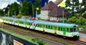 PIKO 51461 Elektryczny zespół trakcyjny EN57 Koleje Mazowieckie Ep.VI DCC Sound